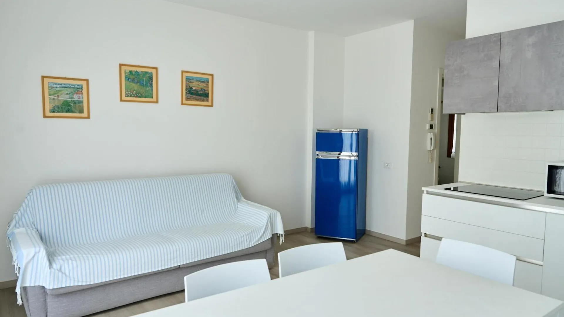 Appartamenti Villa Paola-Pochi Passi Dal Mare-Zona Piazza Aurora-Jesolo Appartement