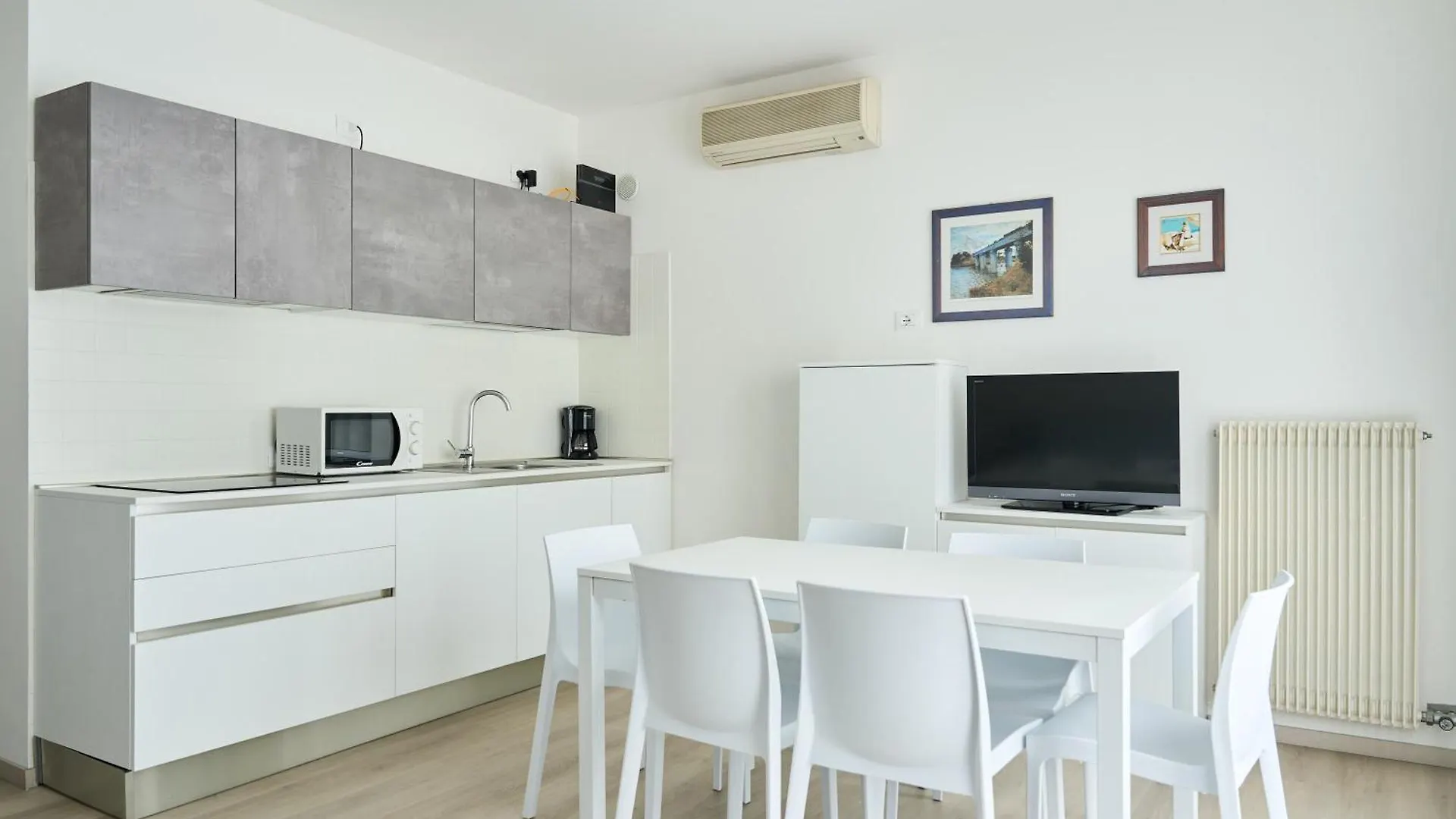 Appartamenti Villa Paola-Pochi Passi Dal Mare-Zona Piazza Aurora-Jesolo Italie