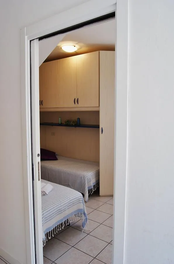 Appartamenti Villa Paola-Pochi Passi Dal Mare-Zona Piazza Aurora-Jesolo Appartement