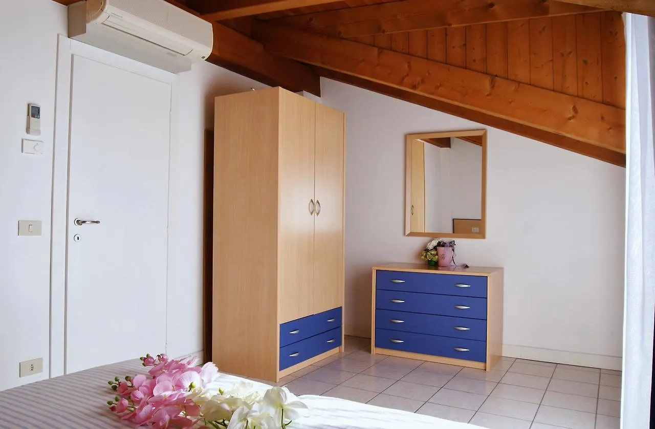 Appartamenti Villa Paola-Pochi Passi Dal Mare-Zona Piazza Aurora-Jesolo Italie